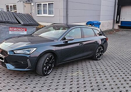Cupra Leon 1.4 e-HYBRID 180kW DSG Sportstourer -