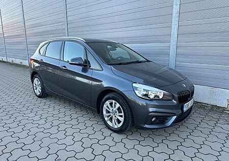 BMW 218 Navi,PdcV+H,Kamera,8Fachbereift,Ahk,StztHzng