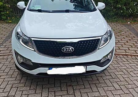 Kia Sportage 1.7 CRDi Facelift Navi Xenon Leder Pano