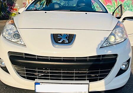 Peugeot 207 CC Roland Garros 155 THP Roland Garros