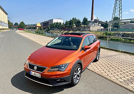 Seat Leon X-PERIENCE 1.8 TSI Allrad DSG AHK Panorama