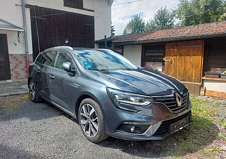 Renault Megane ENERGY TCe 130 Bose Edition Grandtour...