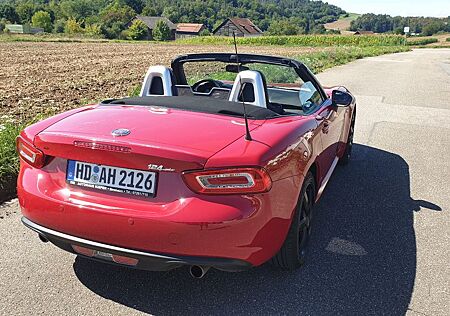 Fiat 124 Spider
