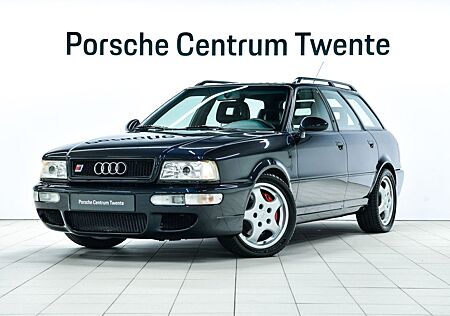 Audi RS2