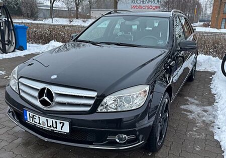 Mercedes-Benz 220 zu verkaufen