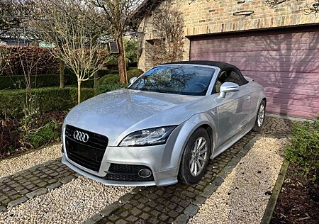 Audi TT TTS-line Roadster 2.0 TDI S tronic quattro -