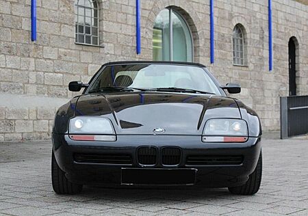 BMW Z1 mit H-Kennzeichen - "Ein Traum in Schwarz"