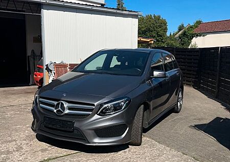 Mercedes-Benz B 200 CDI / AMG Line 7 G Automatik