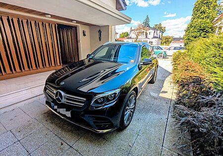 Mercedes-Benz GLC 250 TOP AMG-Line PANO KAMERA 20 ZOLL 2.Hand