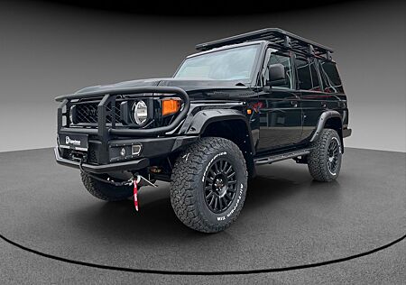 Toyota Land Cruiser GRJ76 - Black Series