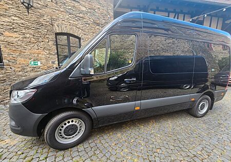 Mercedes-Benz Sprinter NEUW MIT ZUL. VOLL LP:100.000.EUR DIST.NAVI.AHK