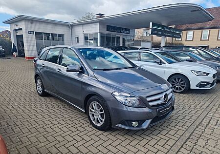 Mercedes-Benz B 180 B Automatik PDC AHK MFL Klima