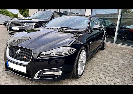 Jaguar XF 3.0 L V6 Diesel S - Premium Luxury