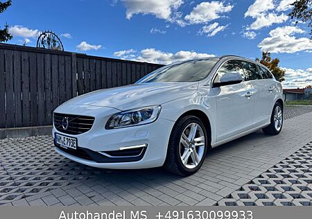 Volvo V60 D6 TWIN ENGINE Plug-in-Hybrid Momentum