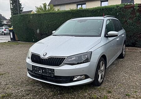 Skoda Fabia Combi Style Automatik Smartlink