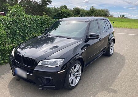 BMW X5 M E70 693 PS TÜV & Inspektion Neu