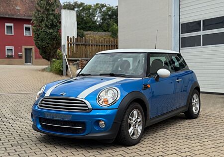 Mini Cooper D COOPER-D Xenon Tempomat Sitzheizung