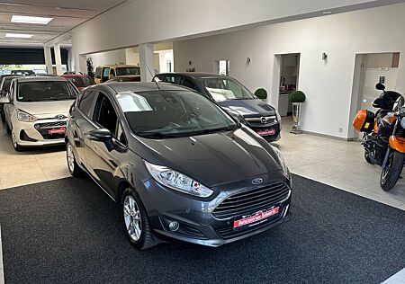 Ford Fiesta Titanium /1.Hand/Garantie/Tüv/