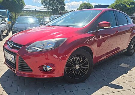 Ford Focus Lim. Champions Edition/TÜV NEU/GARANTIE/