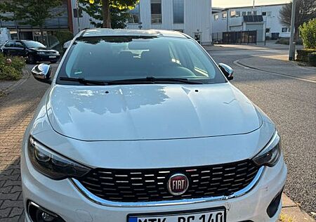 Fiat Tipo 1.3 MultiJet MIRROR