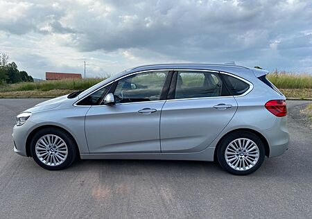 BMW 2er Active Tourer 225i xDrive - Head Up - Leder