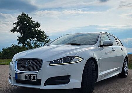 Jaguar XF 3.0 L V6 Diesel S Sportbrake -