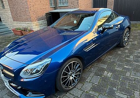 Mercedes-Benz SLC 300 Autom. -