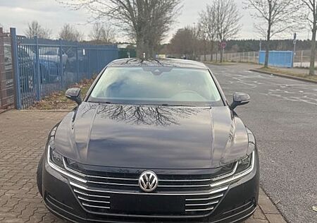 VW Arteon Volkswagen Basis