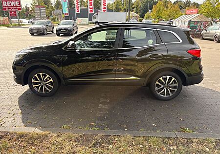 Renault Kadjar TCe 140 GPF +AHK | Black Edition Black