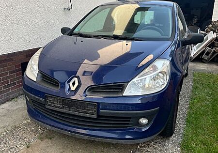 Renault Clio 1.2 16V