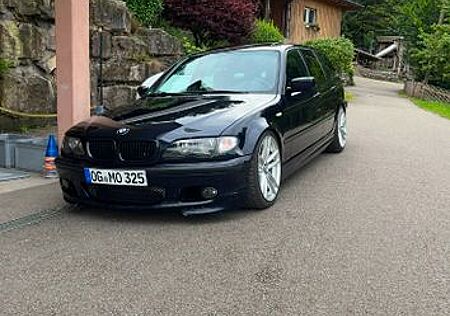 BMW 325i touring M-Paket ab Werk