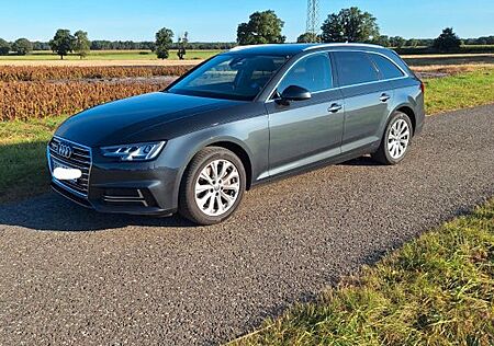 Audi A4 40 TDI S tr. quattro design Avant design
