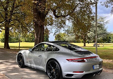 Porsche 991 .2 Carrera 4