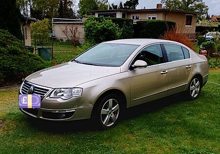 VW Passat Volkswagen 2.0 FSI Tiptronic Highline Highline