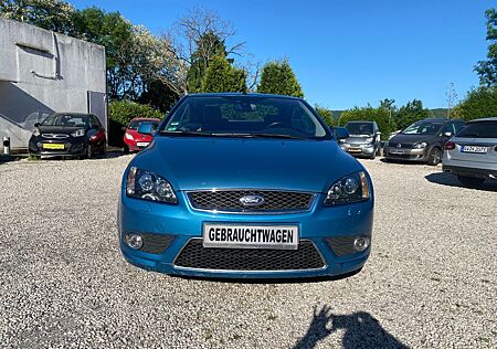 Ford Focus Cabrio Titanium/Leder/Xenon/Navi/SHZ/PDS/H