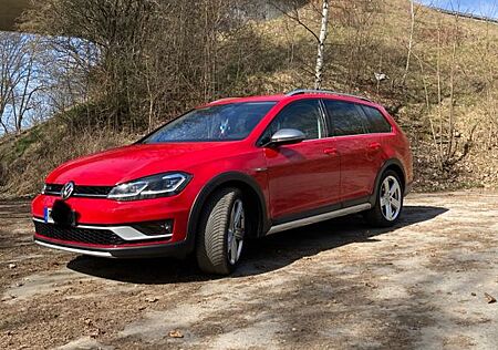 VW Golf Volkswagen 2.0 TDI 135kW SCR DSG 4MOTION Alltrack ...