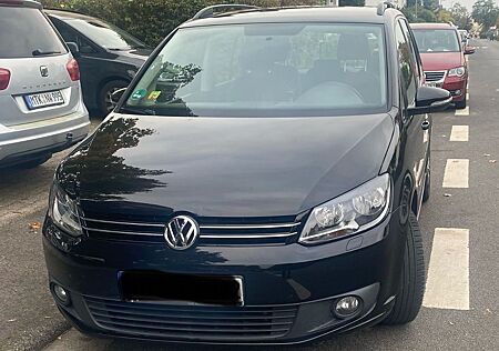 VW Touran gebraucht kaufen VW Touran Volkswagen 1.6 TDI Trendline BlueMotion Technolo...