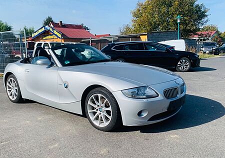 BMW Z4 3.0i"NAVIGATION"KLIMA"6 GANG"E-VERDECK"