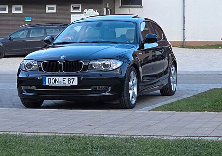 BMW 120d sport line 3tür