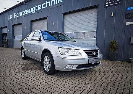 Hyundai Sonata 2,4 Klima, AHK Tüv Neu aus 2. Hand