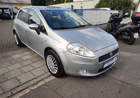 Fiat Grande Punto 1.4 8V Dynamic*Klimaanlage*2Hand