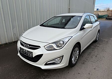 Hyundai i40 cw FIFA World Cup Edition Klima/Scheckheft/