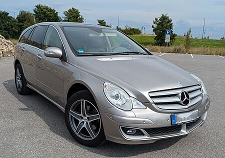 Mercedes-Benz R 350 4MATIC lang