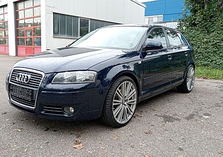 Audi A3 2.0 TFSI DSG Ambiente Sportback Ambiente