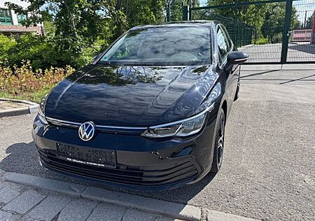 VW Golf Volkswagen VIII Lim. Life