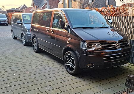 VW T5 Multivan Volkswagen Doppelschiebetür 140 PsS Black Berry