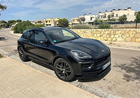 Porsche Macan T