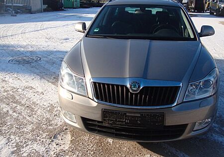 Skoda Octavia 2.0 TDI DSG Elegance Combi Elegance