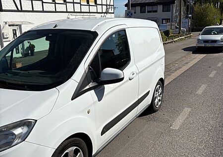 Ford Courier