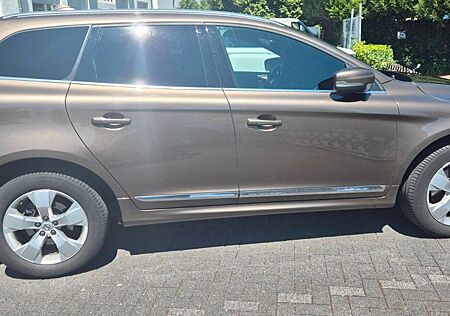 Volvo XC 60 XC60 D4 Summum Geartronic